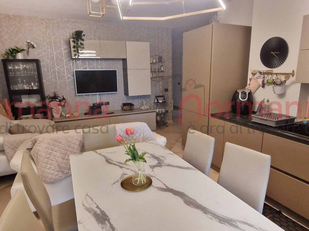 appartamento in vendita a Trentola Ducenta