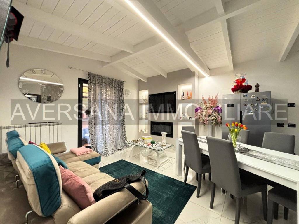 appartamento in vendita a Trentola Ducenta