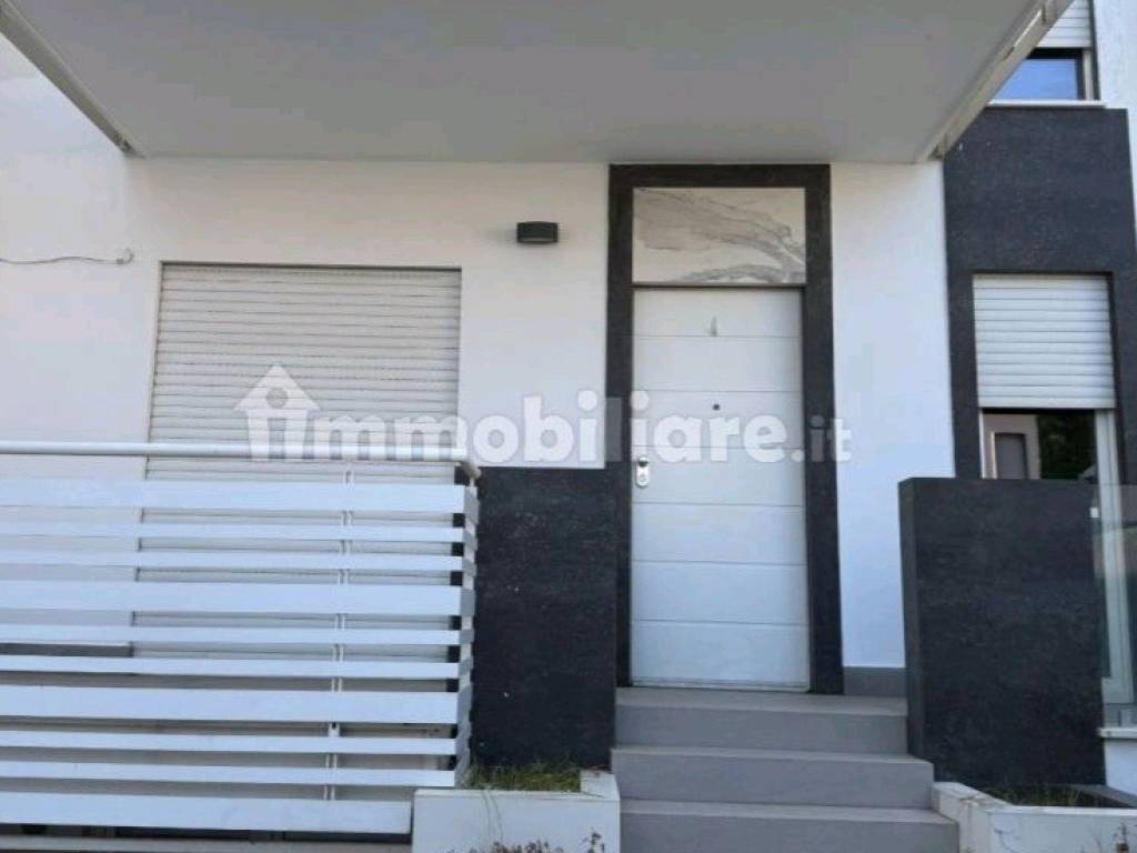 casa indipendente in vendita a Trentola Ducenta