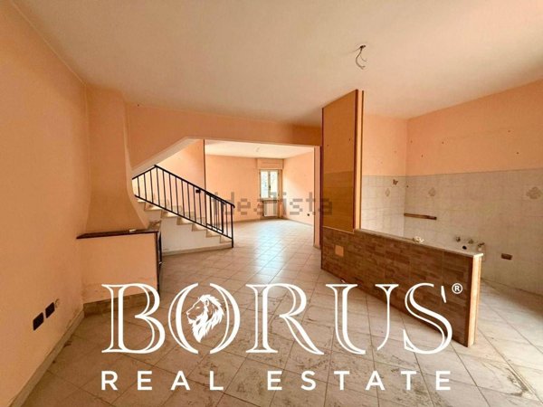 casa indipendente in vendita a Trentola Ducenta