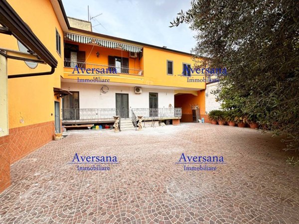 appartamento in vendita a Trentola Ducenta