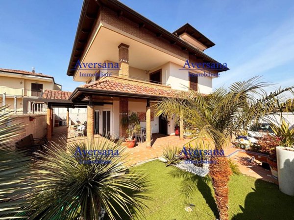 casa indipendente in vendita a Trentola Ducenta