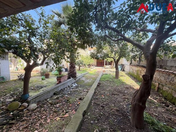 casa indipendente in vendita a Trentola Ducenta