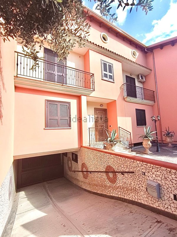 casa indipendente in vendita a Trentola Ducenta