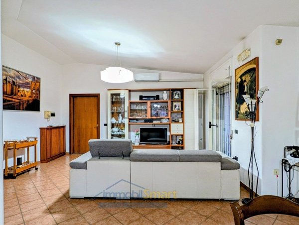 appartamento in vendita a Trentola Ducenta