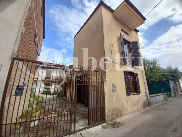 appartamento in vendita a Trentola Ducenta