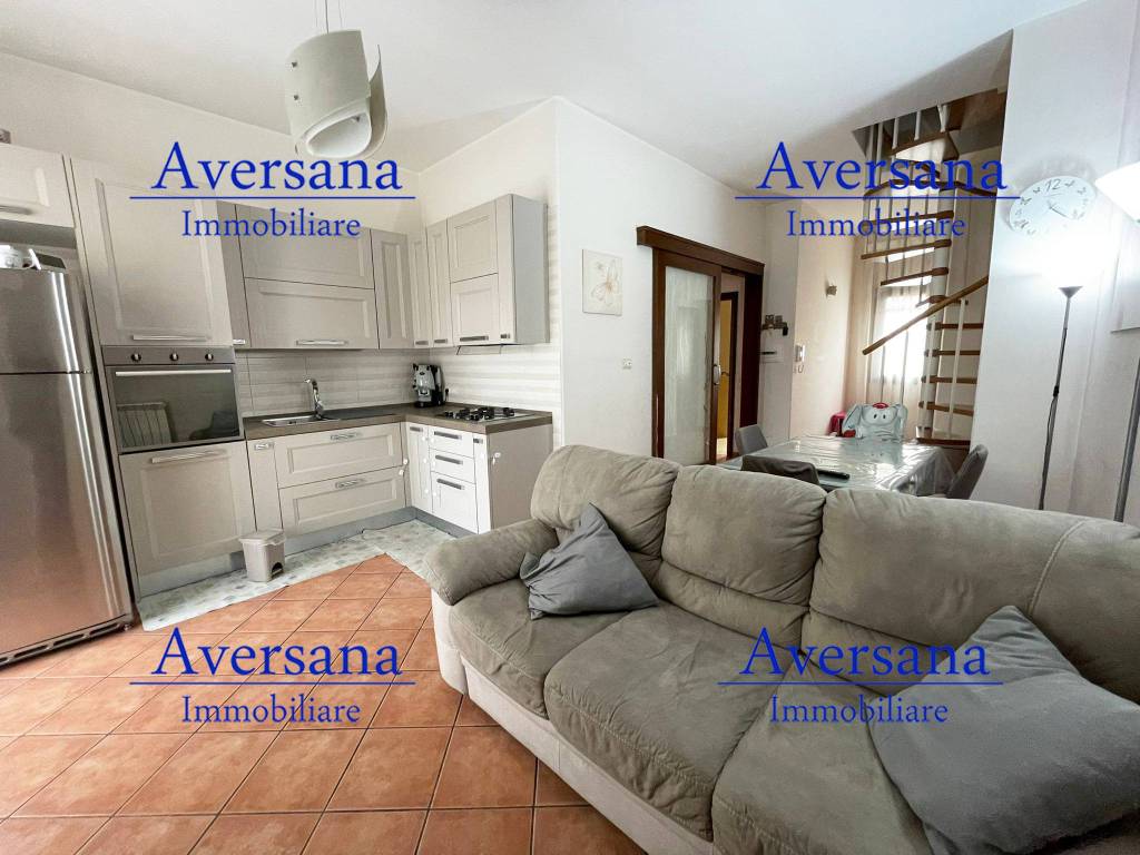 appartamento in vendita a Trentola Ducenta