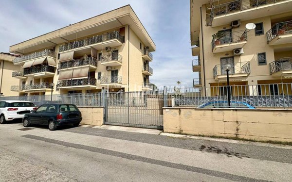 appartamento in vendita a Trentola Ducenta