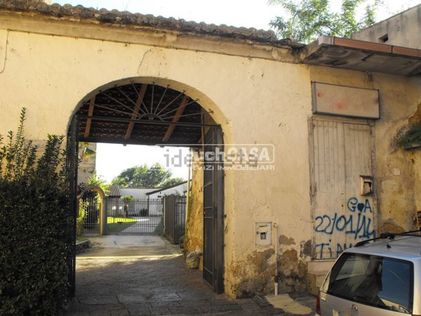 casa indipendente in vendita a Trentola Ducenta in zona Ischitella