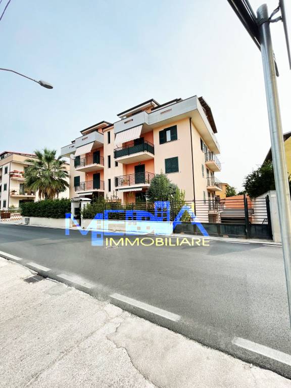appartamento in vendita a Trentola Ducenta in zona Ischitella