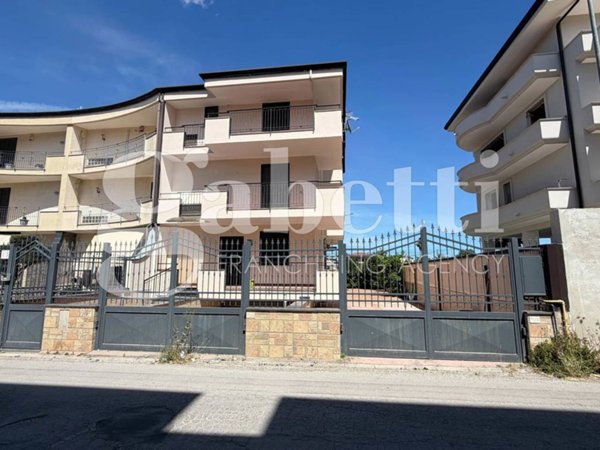 casa indipendente in vendita a Trentola Ducenta in zona Ischitella