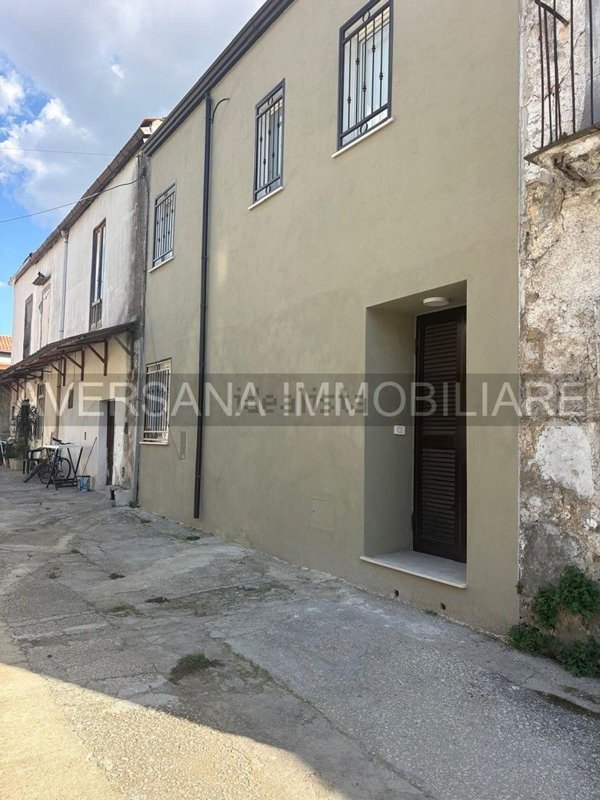 casa indipendente in vendita a Trentola Ducenta