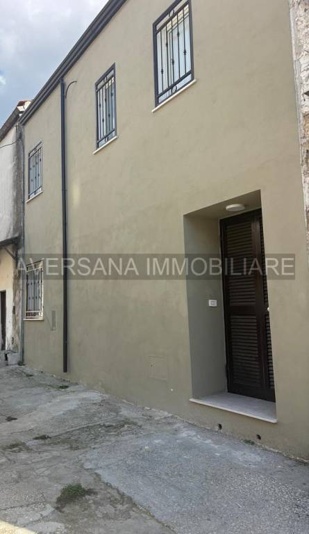 casa indipendente in vendita a Trentola Ducenta