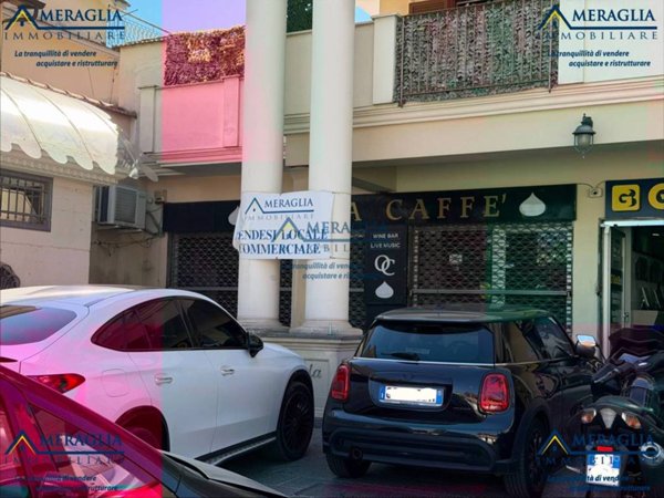 locale commerciale in vendita a Trentola Ducenta in zona Ischitella