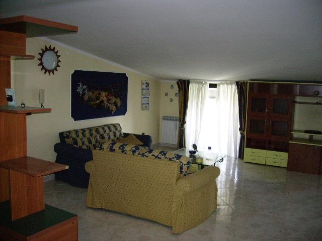 appartamento in vendita a Vairano Patenora in zona Vairano Scalo
