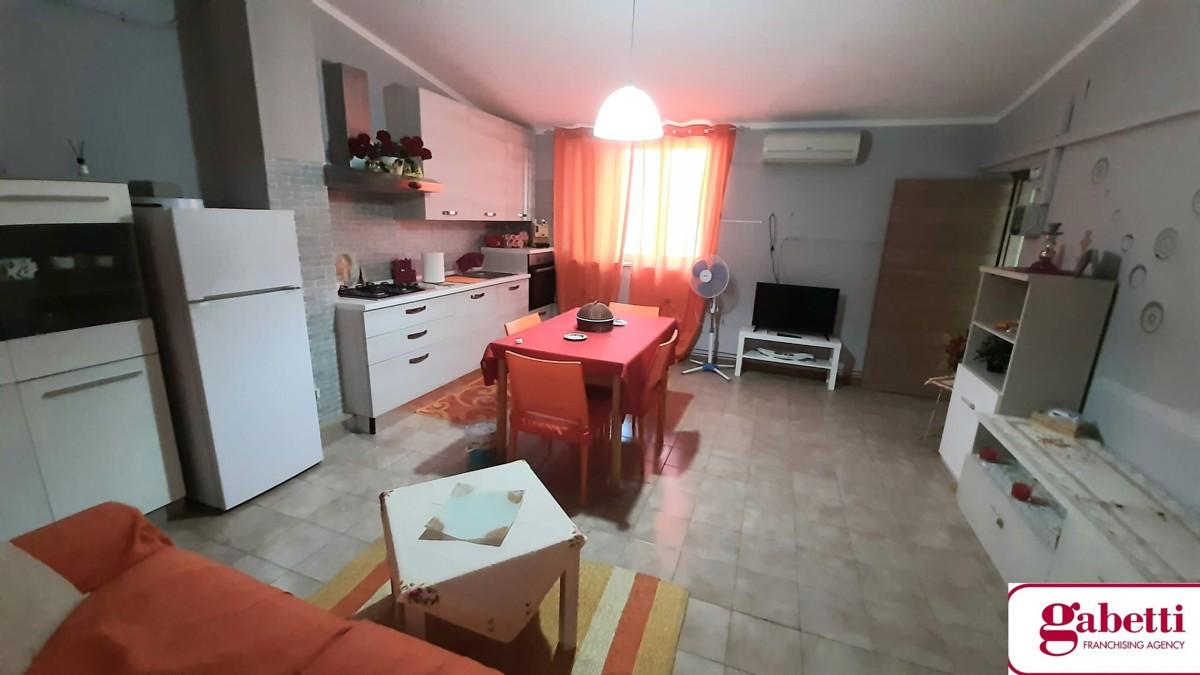appartamento in vendita a Vairano Patenora in zona Vairano Scalo