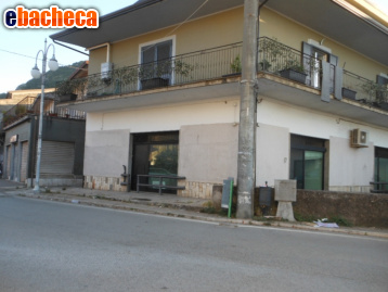 locale commerciale in vendita a Vairano Patenora