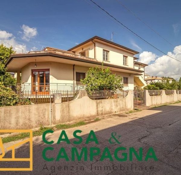 casa indipendente in vendita a Vairano Patenora