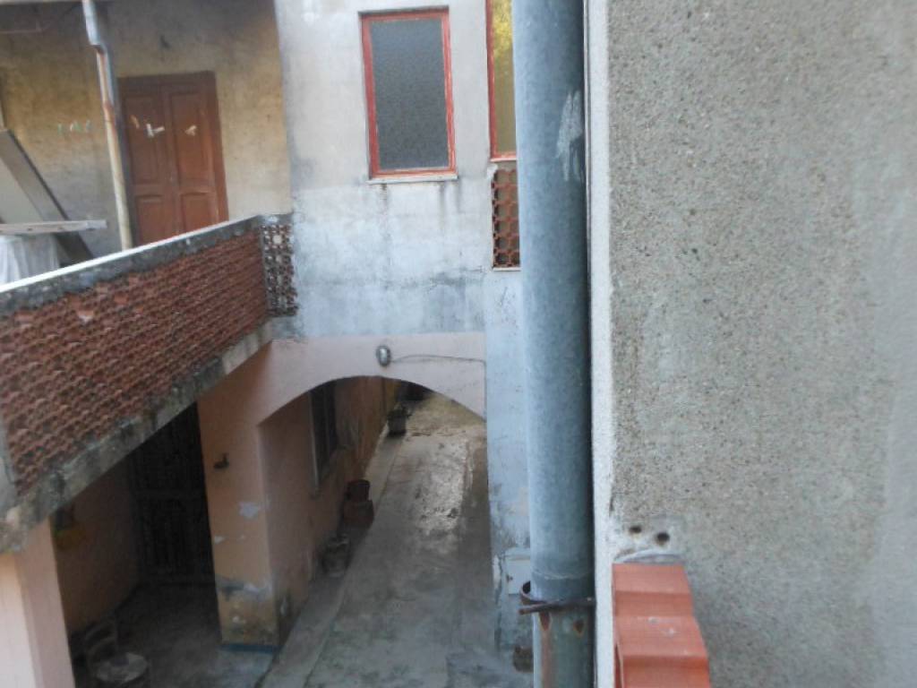 casa indipendente in vendita a Vairano Patenora