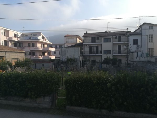 casa indipendente in vendita a Vairano Patenora in zona Vairano Scalo