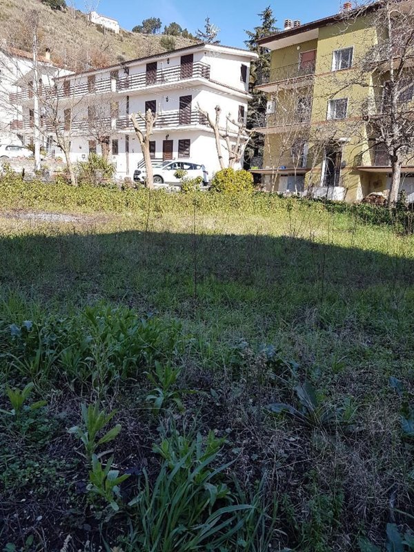 terreno edificabile in vendita a Vairano Patenora in zona Vairano Scalo