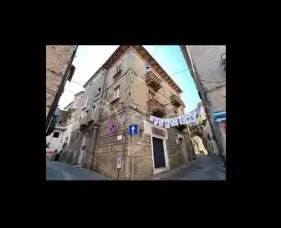 appartamento in vendita a Vairano Patenora