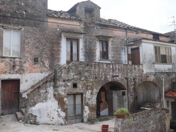 casa indipendente in vendita a Valle di Maddaloni