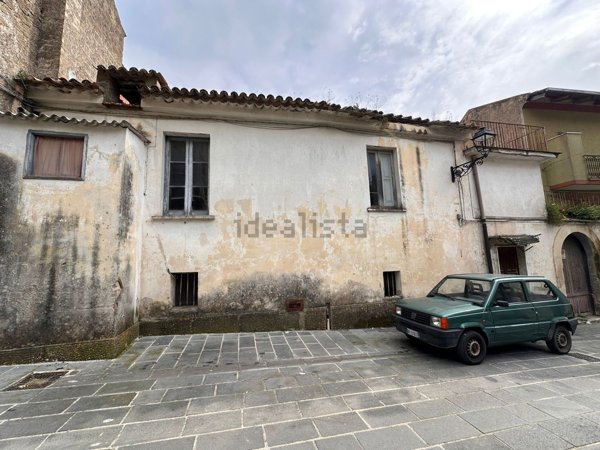 casale in vendita a Valle di Maddaloni