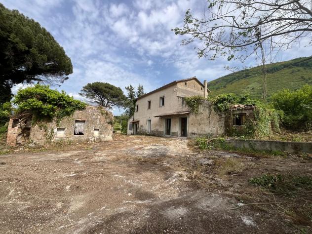 casa indipendente in vendita a Valle di Maddaloni