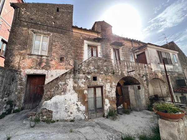 casa indipendente in vendita a Valle di Maddaloni