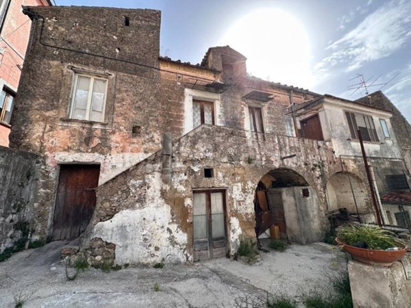 casa indipendente in vendita a Valle di Maddaloni