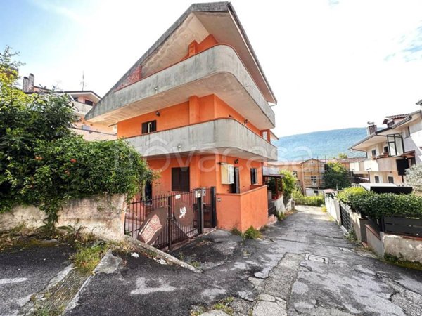 casa indipendente in vendita a Valle di Maddaloni
