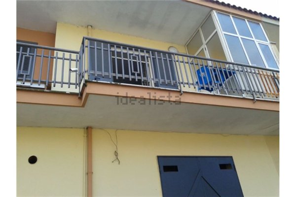 casa indipendente in vendita a Villa di Briano