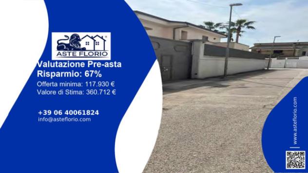 casa indipendente in vendita a Villa di Briano