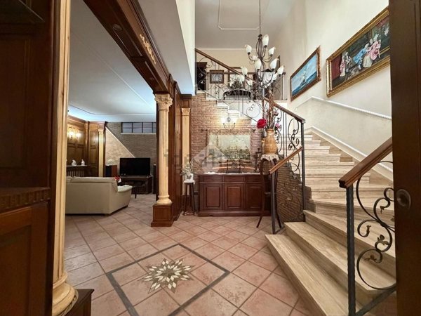 casa indipendente in vendita a Villa di Briano