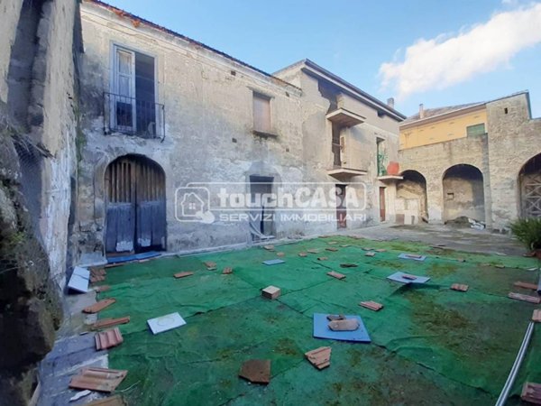 casa indipendente in vendita a Villa di Briano