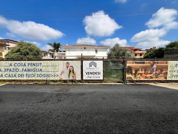 casa indipendente in vendita a Villa di Briano