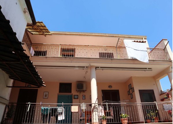 casa indipendente in vendita a Villa di Briano
