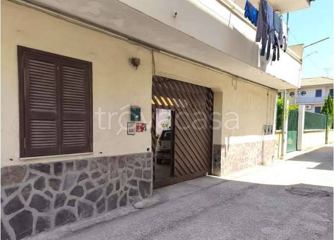 casa indipendente in vendita a Villa di Briano