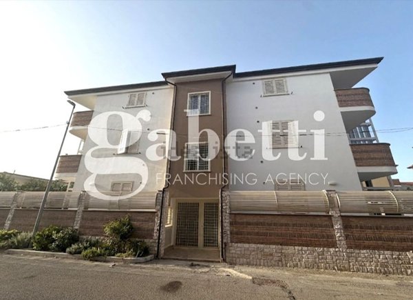 appartamento in vendita a Villa di Briano