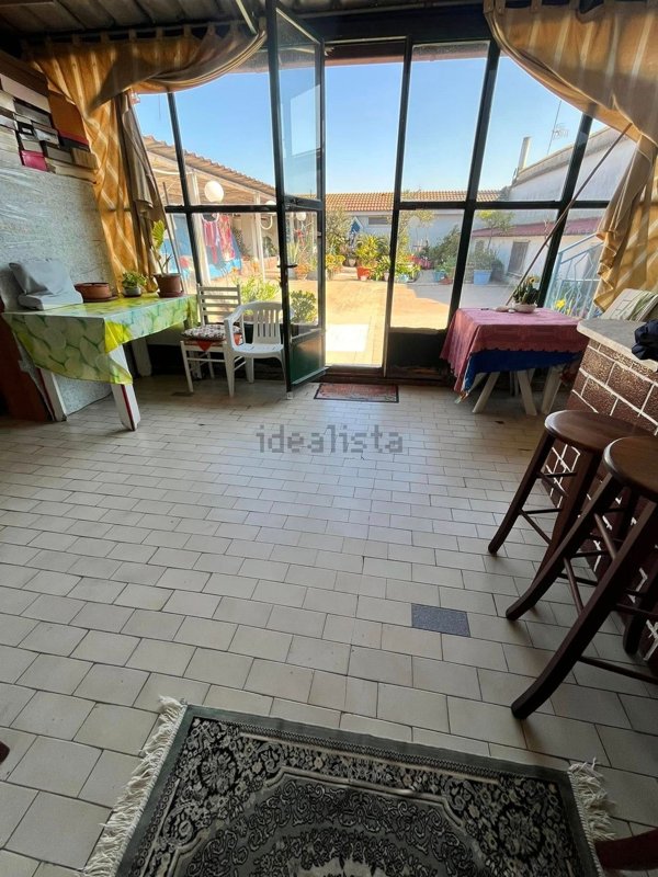 casa indipendente in vendita a Villa Literno