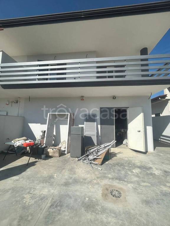 casa indipendente in vendita a Villa Literno
