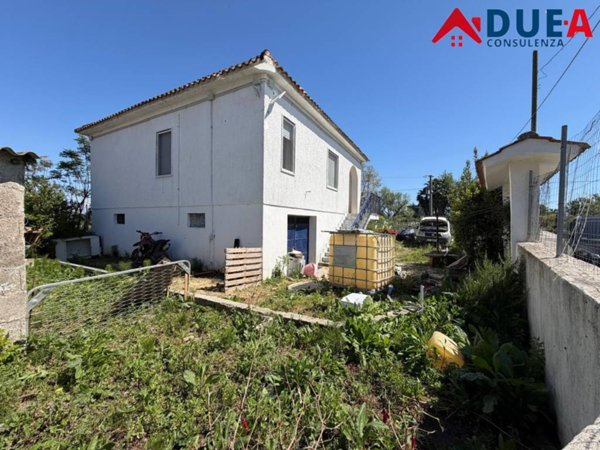 casa indipendente in vendita a Villa Literno