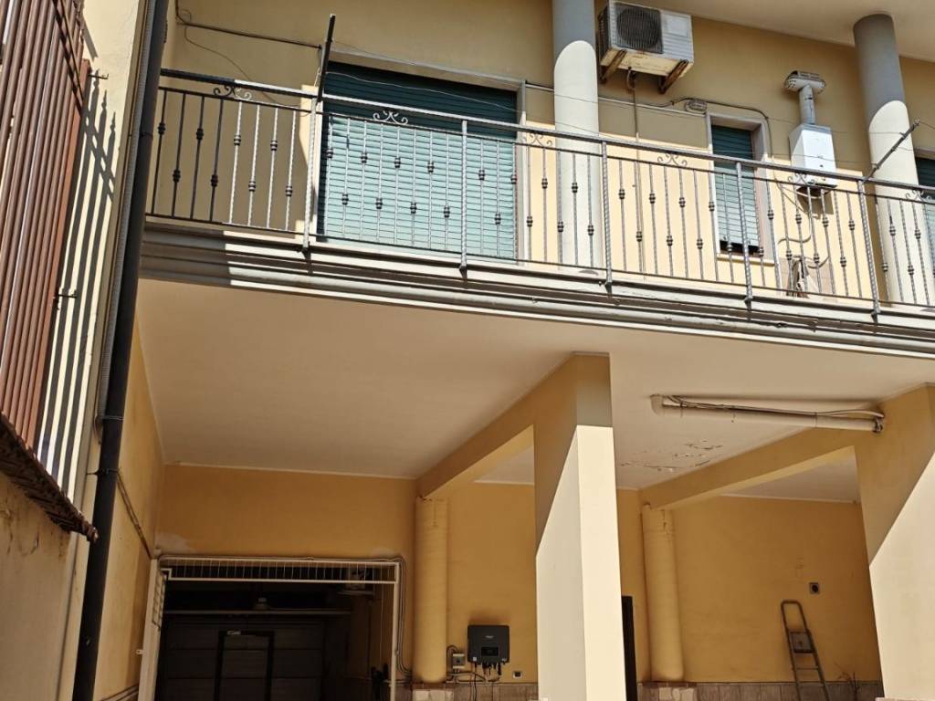 casa indipendente in vendita a Villa Literno