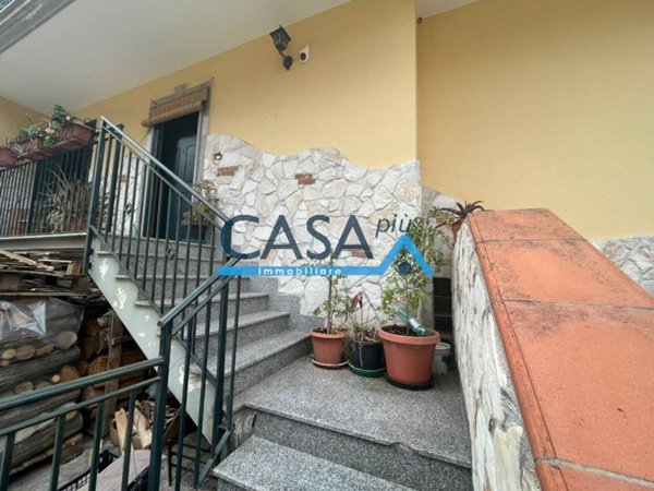 casa indipendente in vendita a Vitulazio