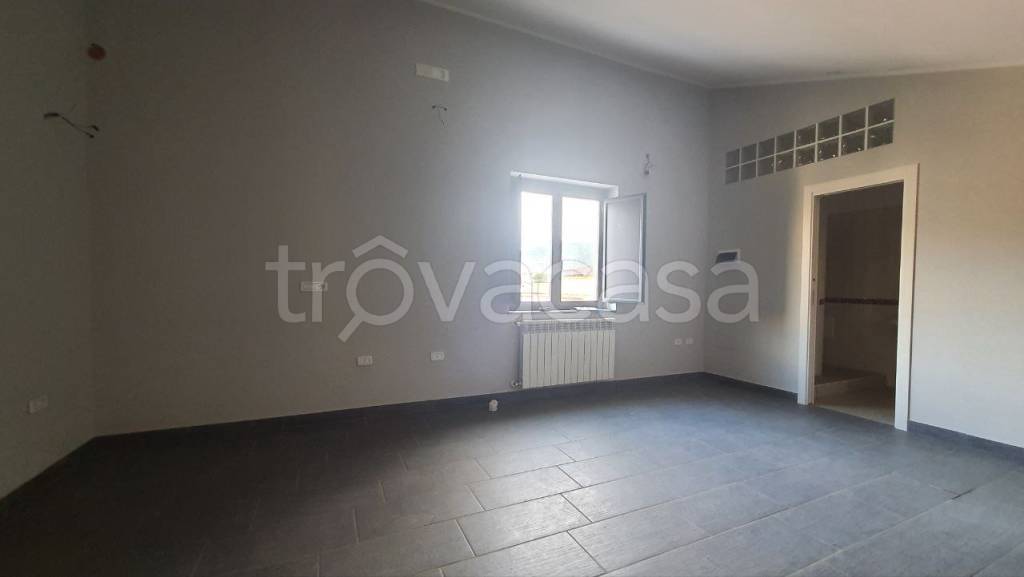 appartamento in vendita a Vitulazio