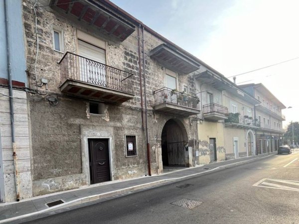 casa indipendente in vendita a Vitulazio