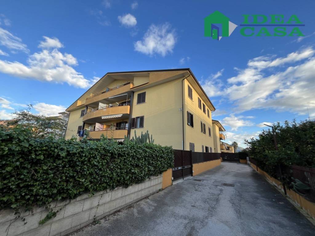 appartamento in vendita a Vitulazio