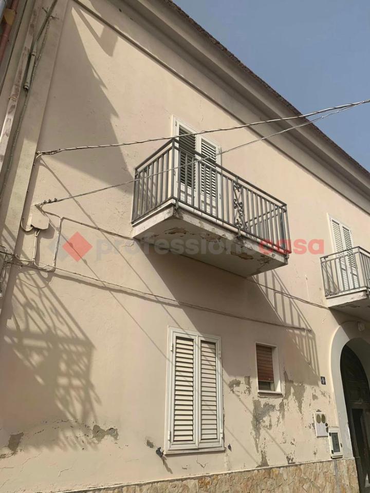 casa indipendente in vendita a Vitulazio