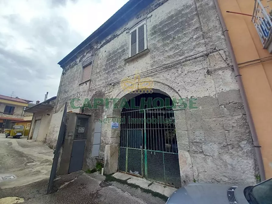 casa indipendente in vendita a Vitulazio